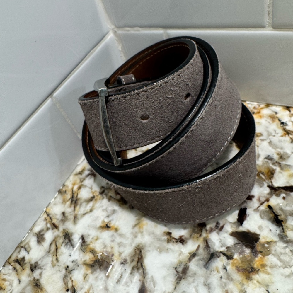 1901 Gray and Black Leather Belt